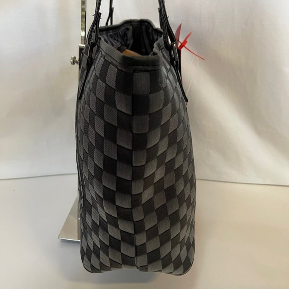 New Sprayground Fiber Optic Lightshow Tote - Picture 5 of 16